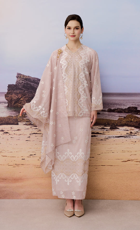 Rise Kurung Kedah in Mauve Pink