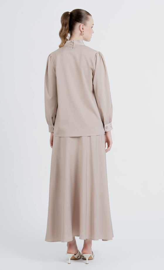 Elarine Top in Pale Khaki
