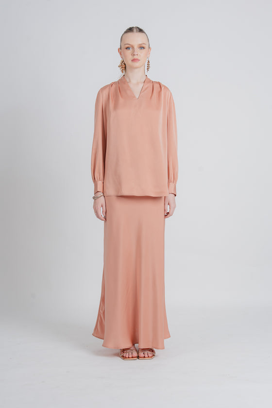 Elarine Top in Dusty Coral