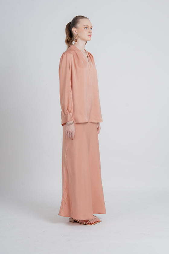 Elarine Top in Dusty Coral