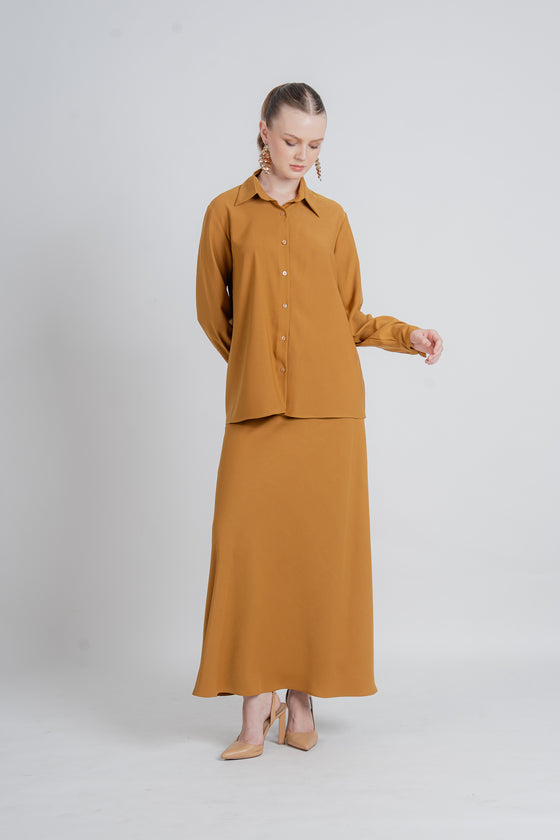 Elnara Skirt in Golden Brown