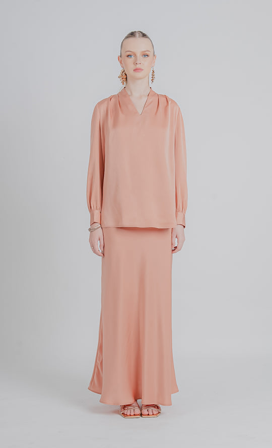 Elarine Top in Dusty Coral