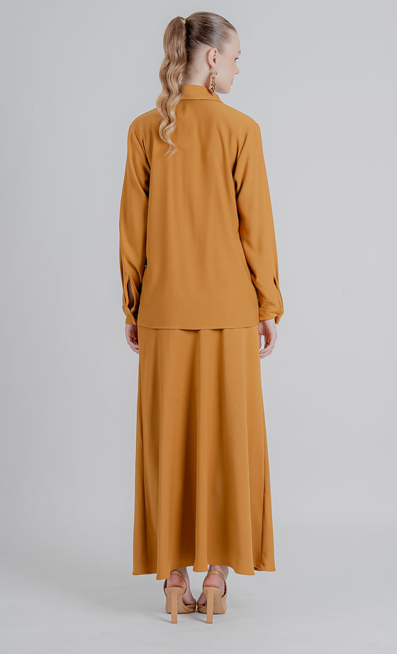 Elnara Shirt in Golden Brown