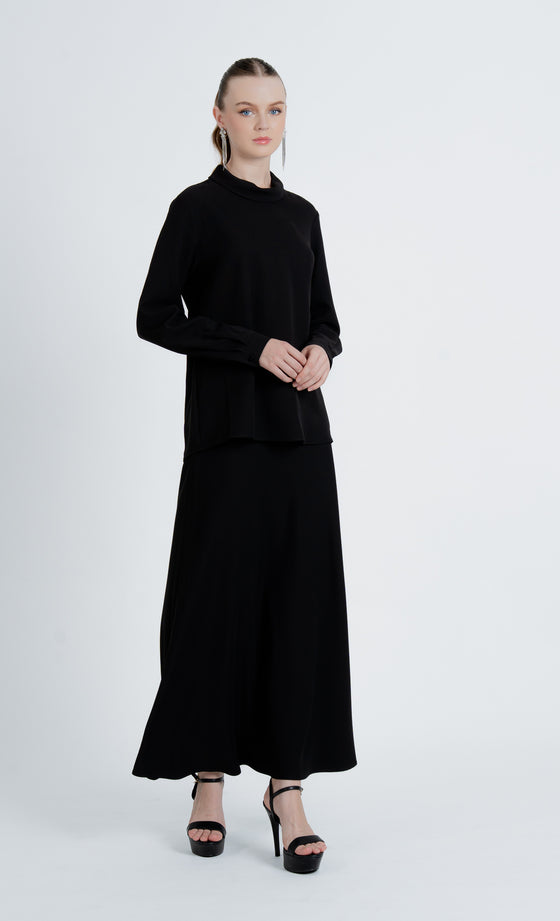 Enara Top in Jet Black