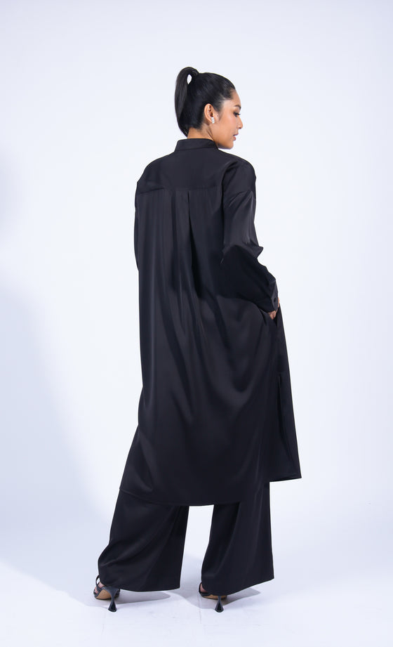 Miss Plush Oversized Shirt in Jet Black