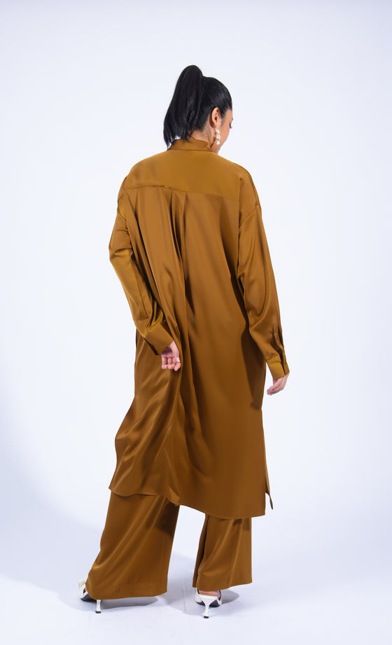 Miss Plush Oversized Shirt in Golden Brown