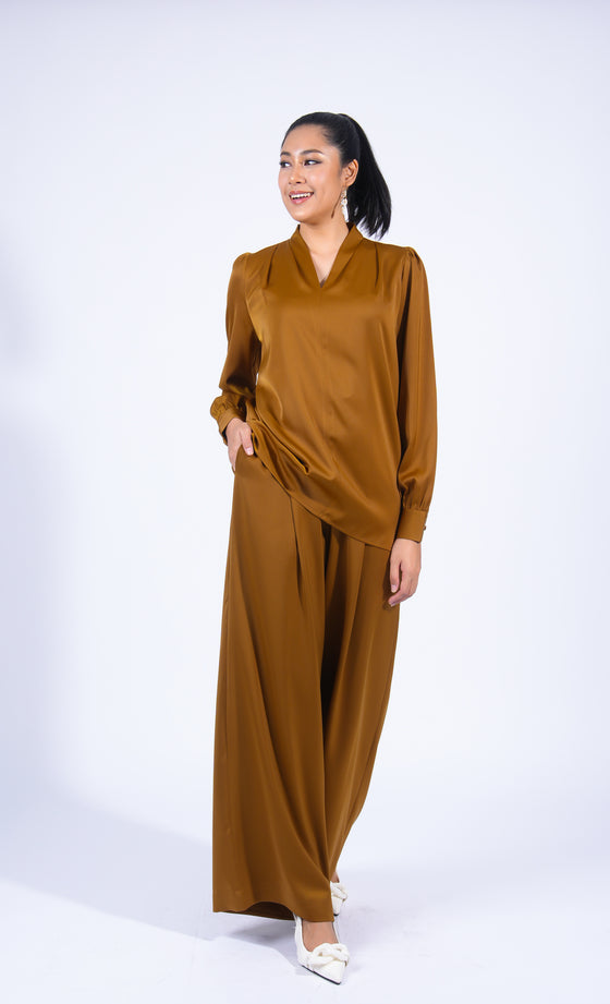 Miss Plush Top in Golden Brown