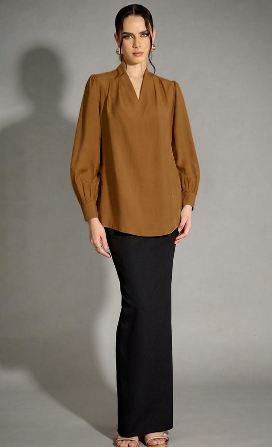 Nina Top in Amber Brown