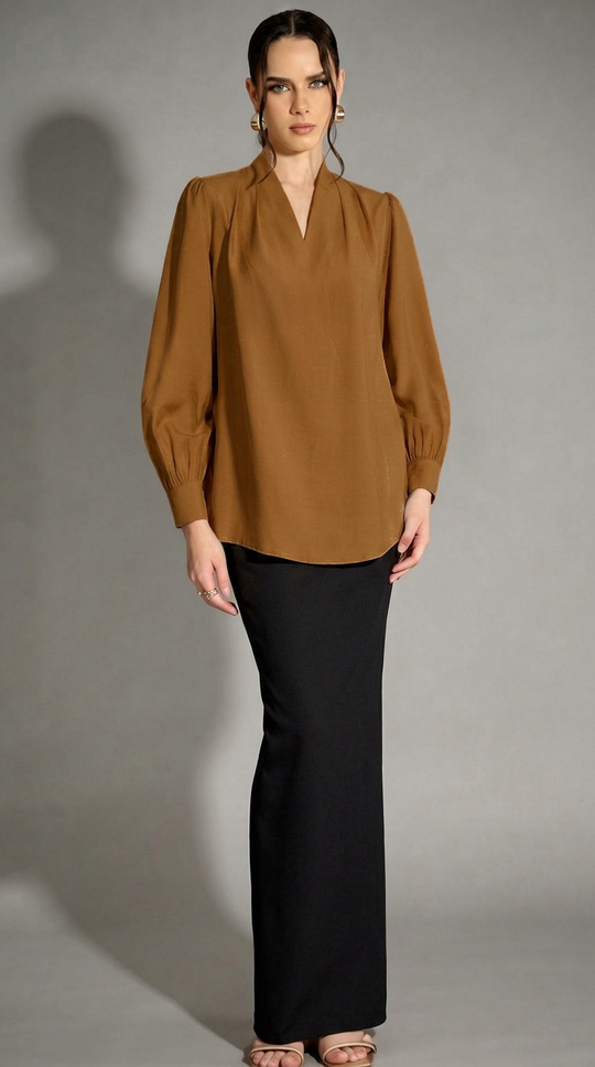 Nina Top in Amber Brown