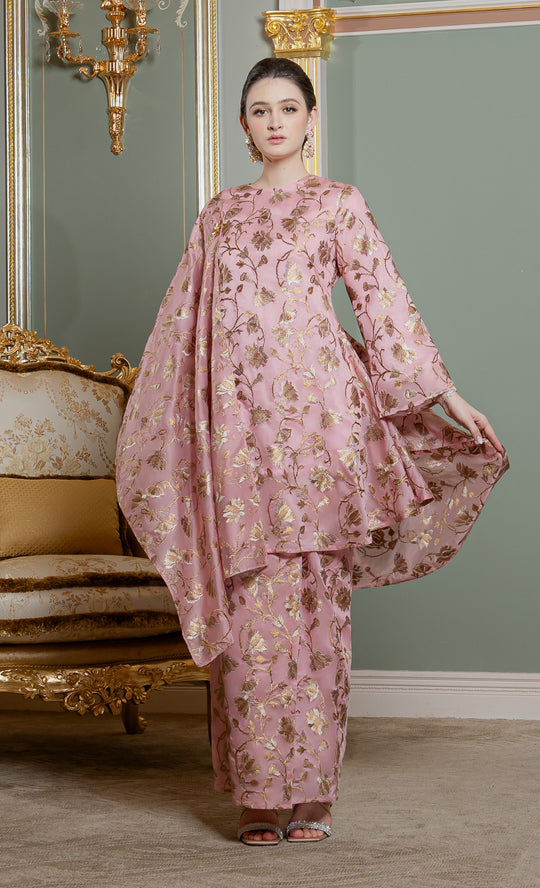 Lumina Kurung Riau in Pink Tulle
