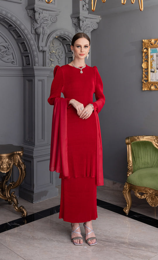 Miss Lush Kurung in Red Dahlia