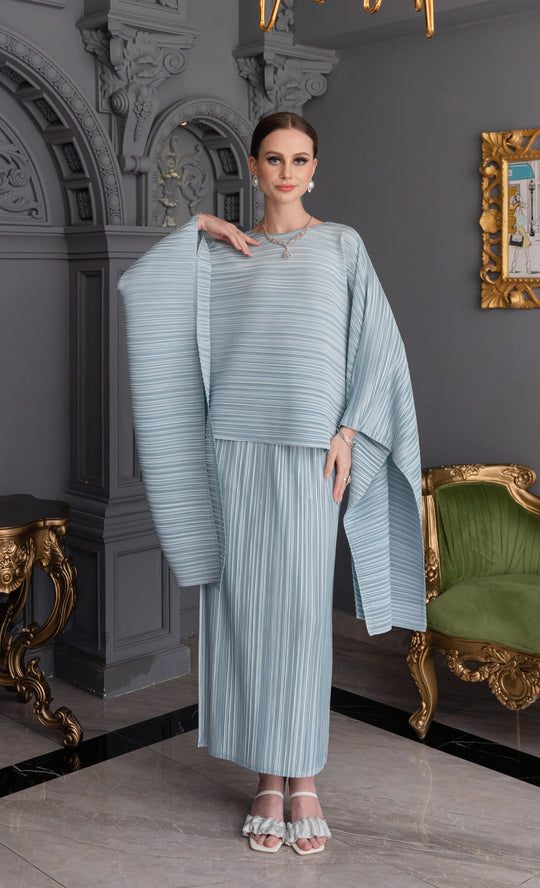 Miss Soleil Kurung in Canal Blue