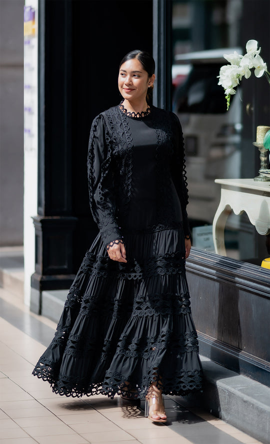 Scarlett Dress in Jet Black