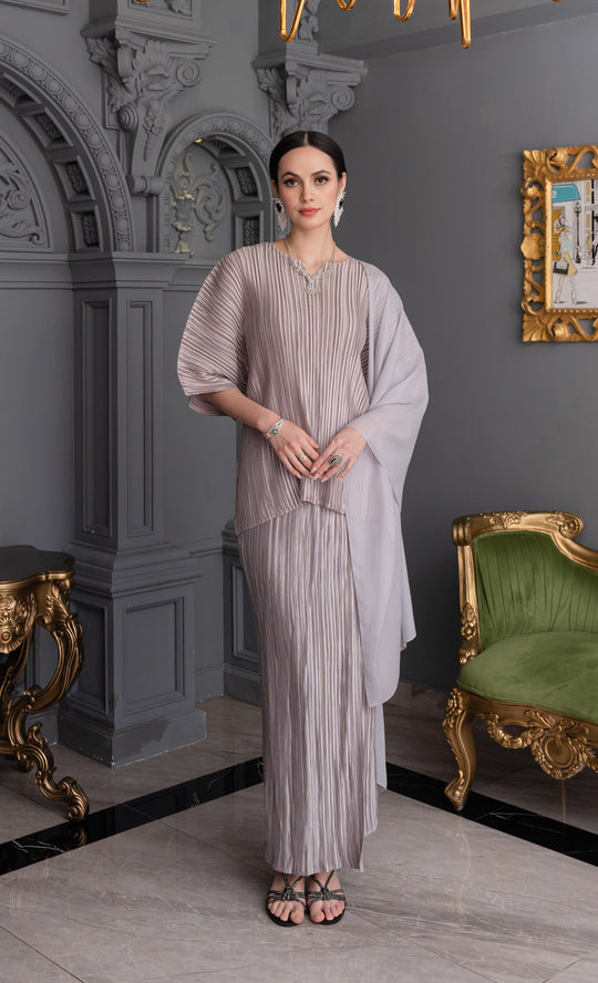 Miss Aurea Kurung Kedah in Silver Cloud