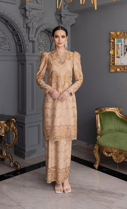 Debonair Kurung in Amber Brown