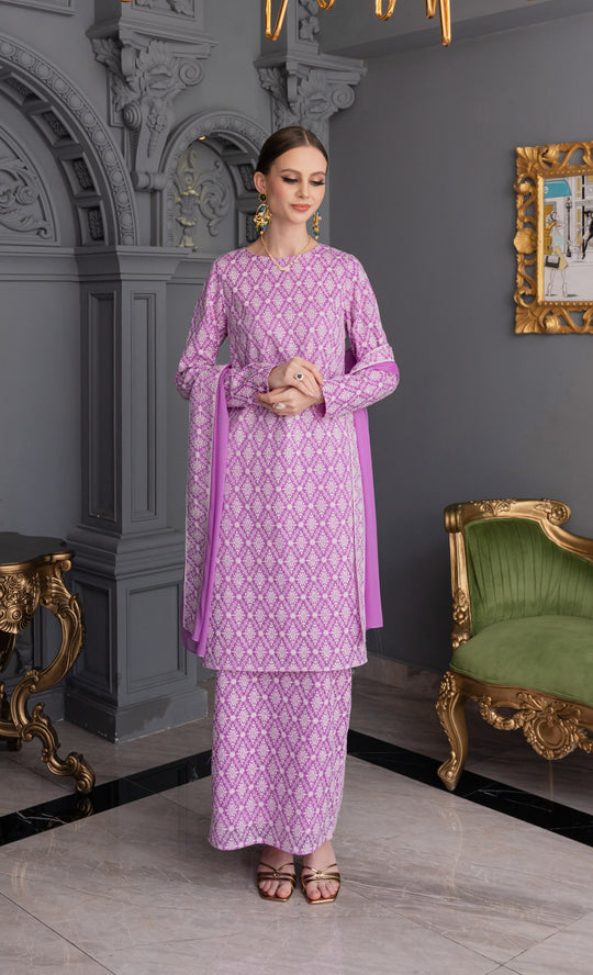 Reverie Kurung in Striking Purple