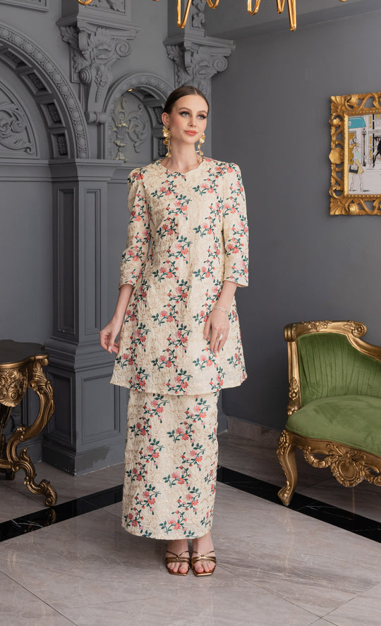 Demure Kurung in Cloud Cream