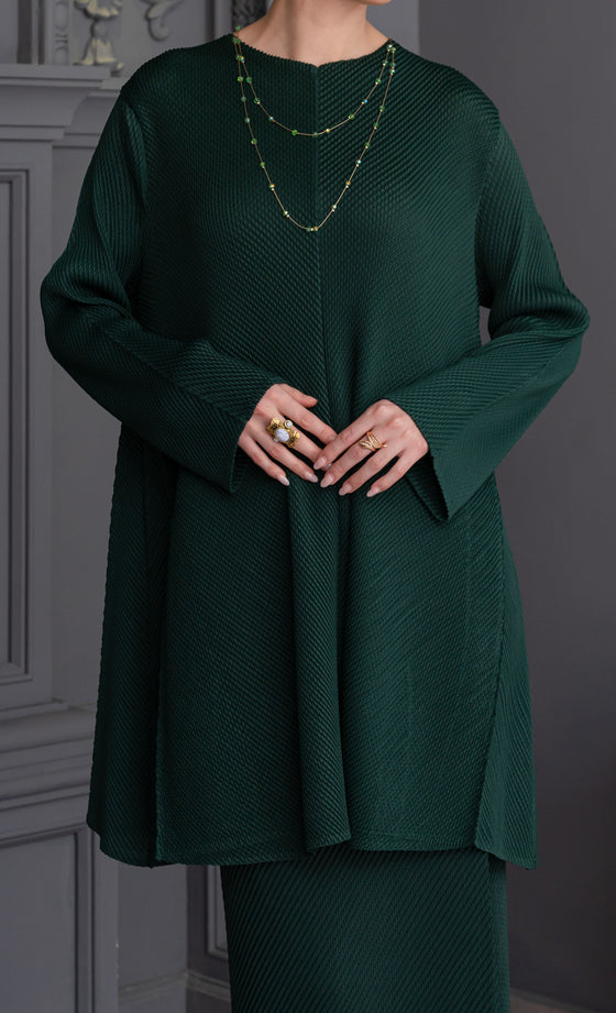 Miss Elevate Kurung in Emerald Green