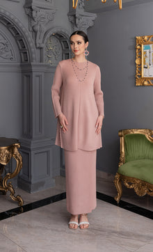  Miss Elevate Kurung in Misty Pink