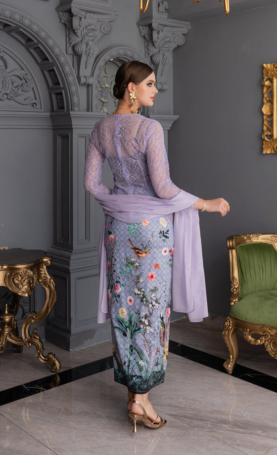 Relive Lace Kebaya in Blue Lilac