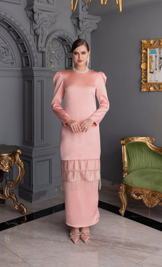 Lady Anne Kurung in Coral Pink