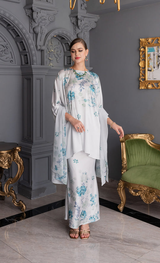 Fleur Kurung in Aqua Blue