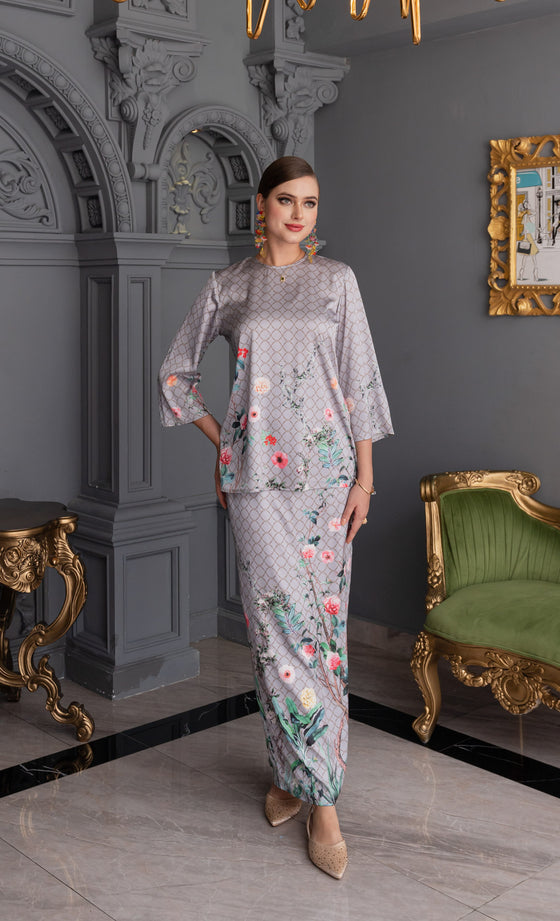 Pristine Kurung Kedah in Pearl Blue