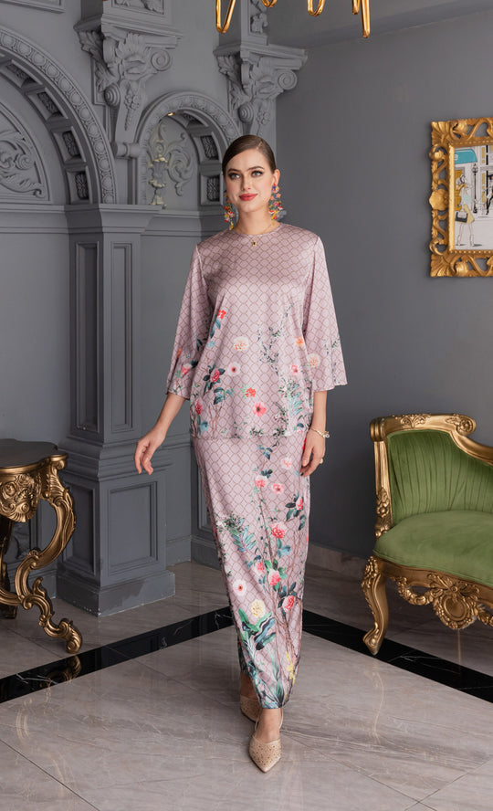 Pristine Kurung Kedah in Misty Lilac