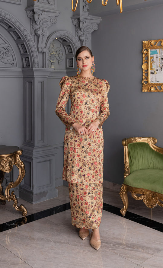 Blossom Kurung in Amber Green