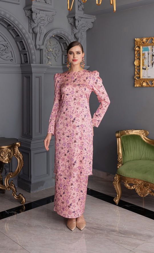 Blossom Kurung in Tropical Peach