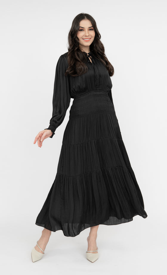Estella Dress in Jet Black