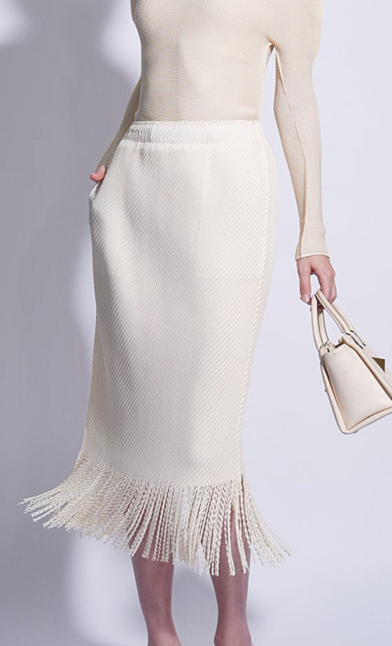 Miss Swell Fringe Skirt in Creme Brulee