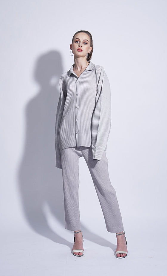 Miss Dandy Oversized Shirt in Pearl Gray