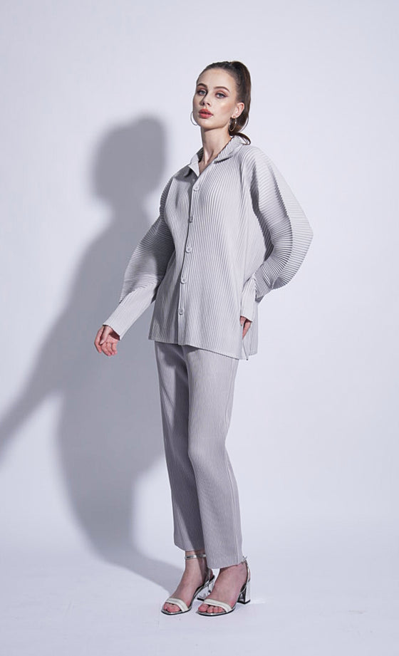 Miss Dandy Oversized Shirt in Pearl Gray