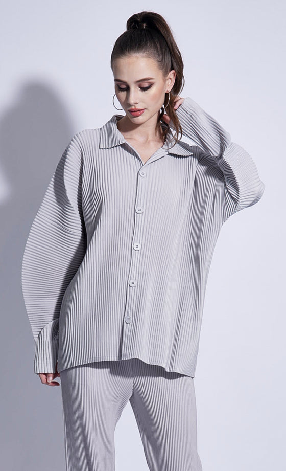 Miss Dandy Oversized Shirt in Pearl Gray