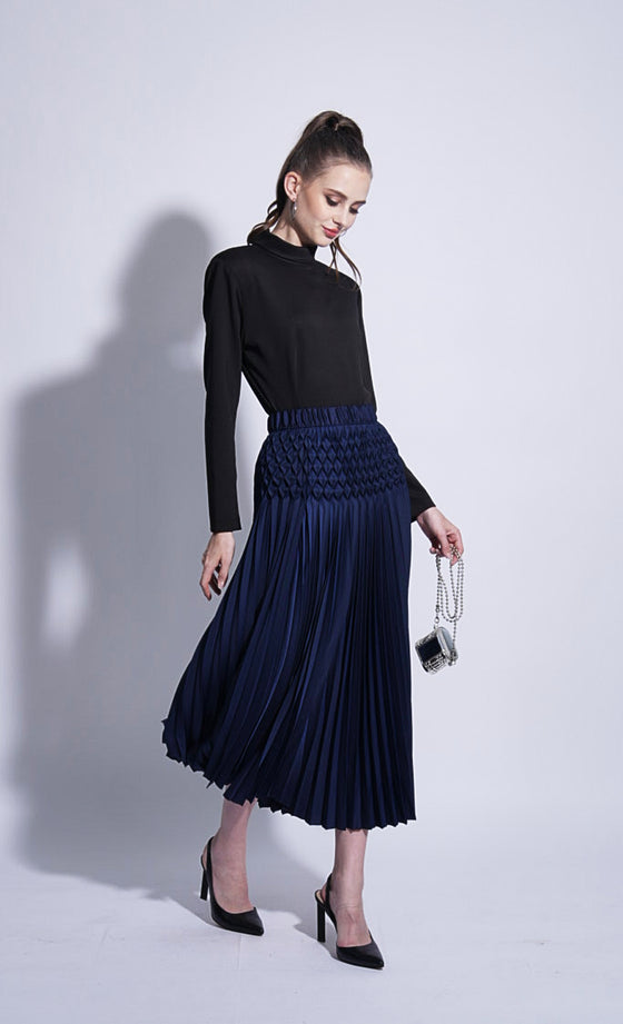 Miss Eminent Skirt in Midnight Blue