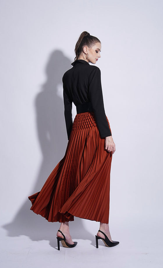 Miss Eminent Skirt in Rust Brown