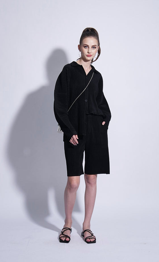 Miss Dandy Oversized Shirt in Jet Black