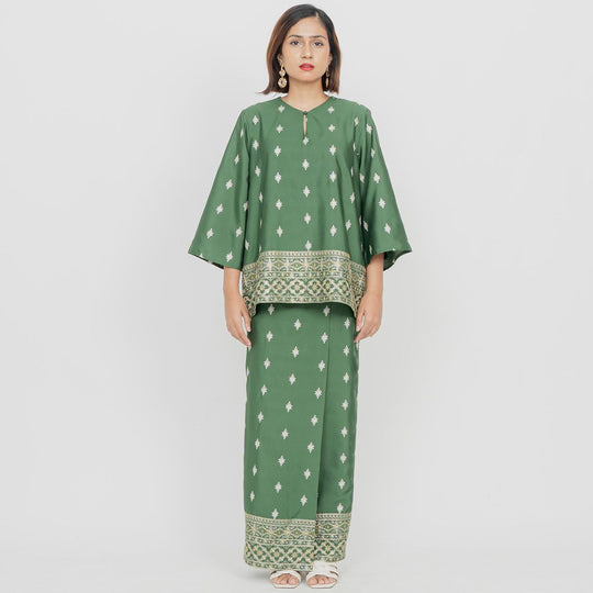 Regent Kurung Kedah in Pine Green