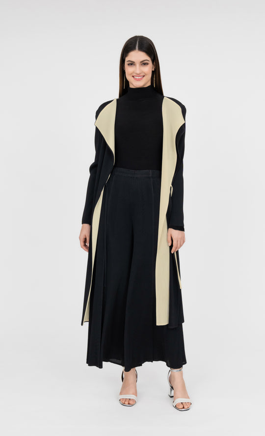 Miss Iconic Dual Cardigan in Black and Cream