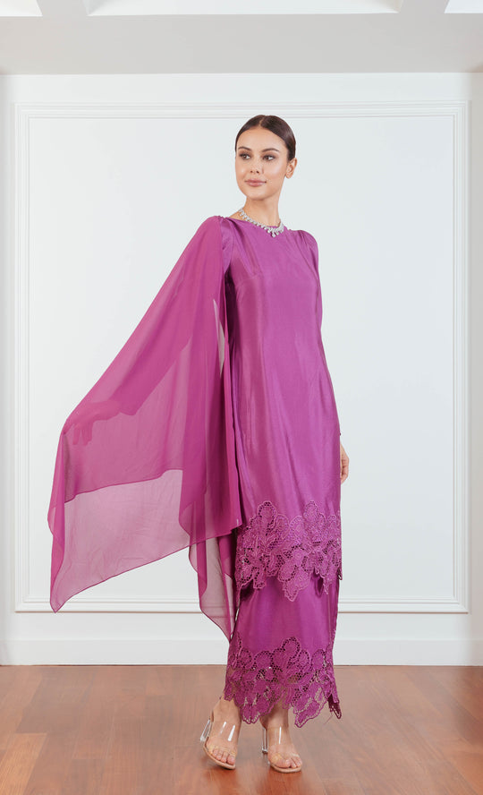 Bloom Kurung in Magenta
