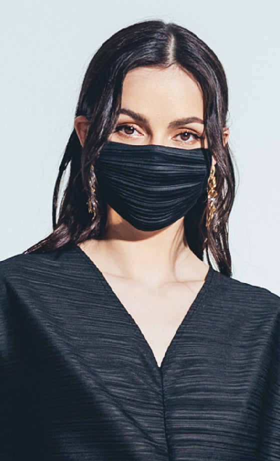 Freedom Pleated Mask in Black