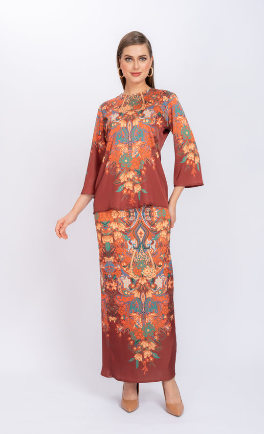Paisley Kurung Kedah in Brown