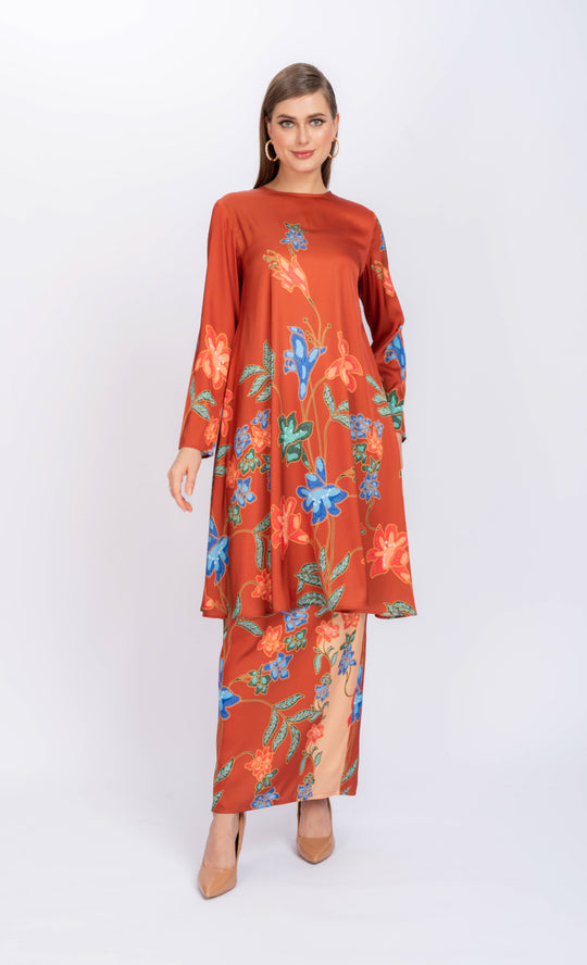 Batik Kurung in Toffee Almond