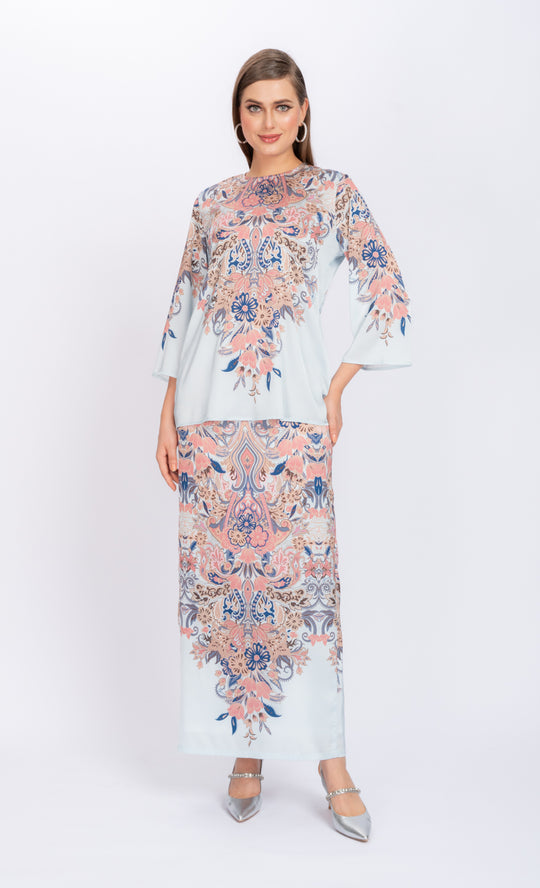 Paisley Kurung Kedah in Cerulean Blue