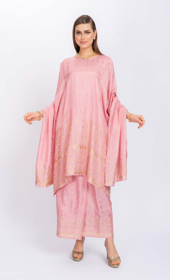 Miss Grace Kurung in Pink
