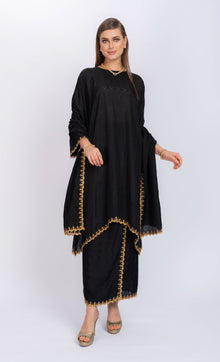 Miss Desire Kurung in Black