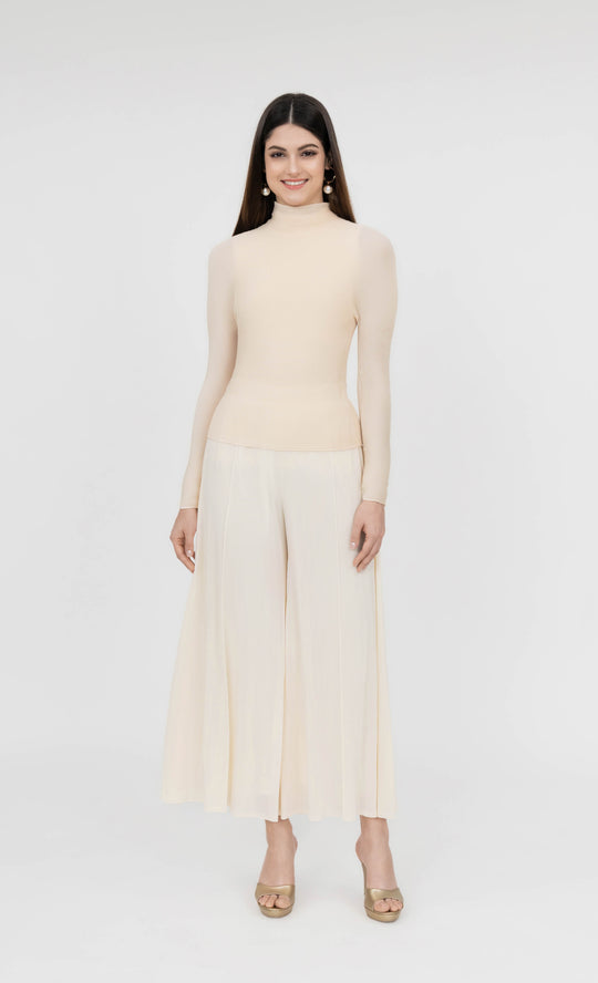 Miss Fine High Neck Top in Cream