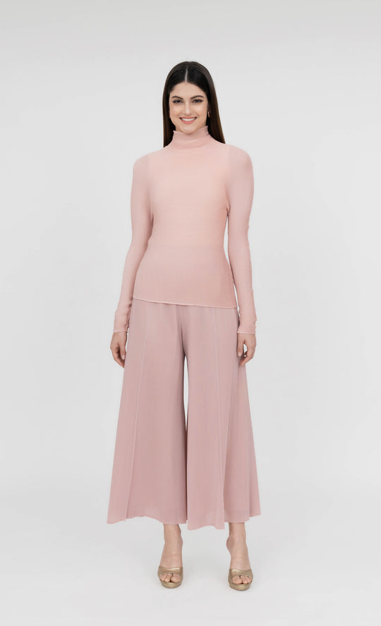Miss Fine High Neck Top in Blush Pink