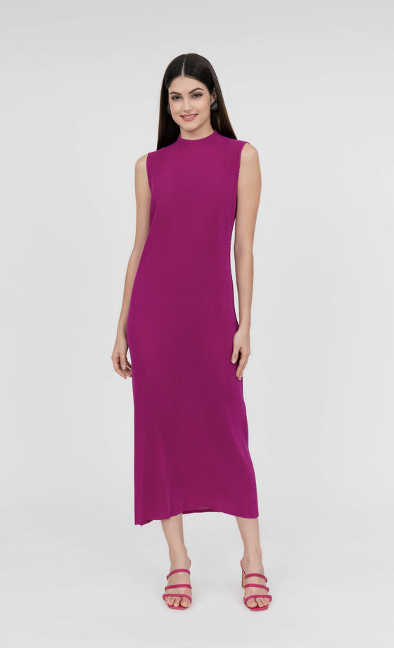 Miss Charm Dress in Magenta